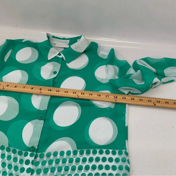 Susan Graver Blouse Woman XS Kelly Green Polka Dot Semi Sheer Long Sleeve Tunic - Picture 9 of 10